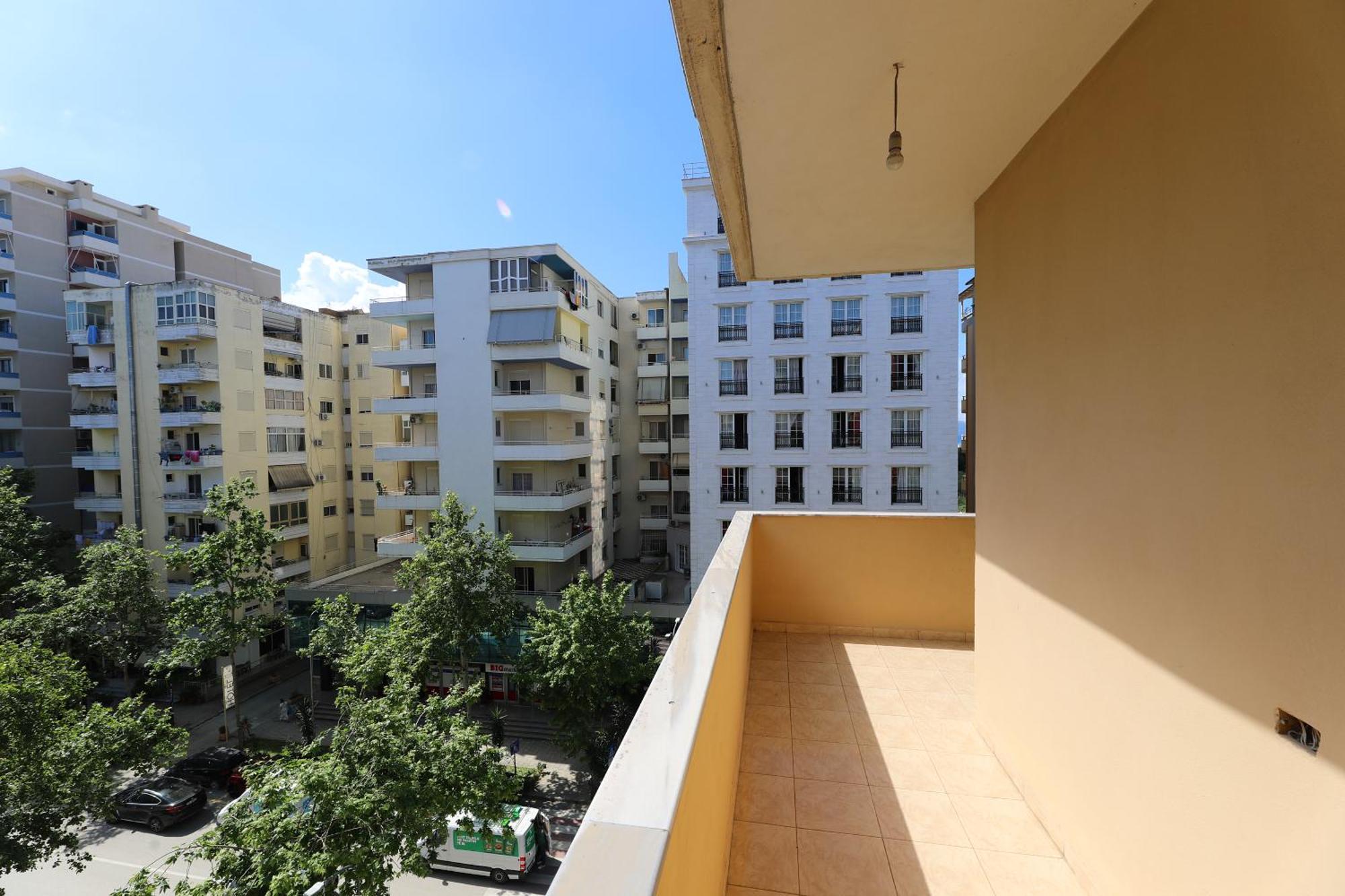 Sunny Side Apartments Влёра Экстерьер фото
