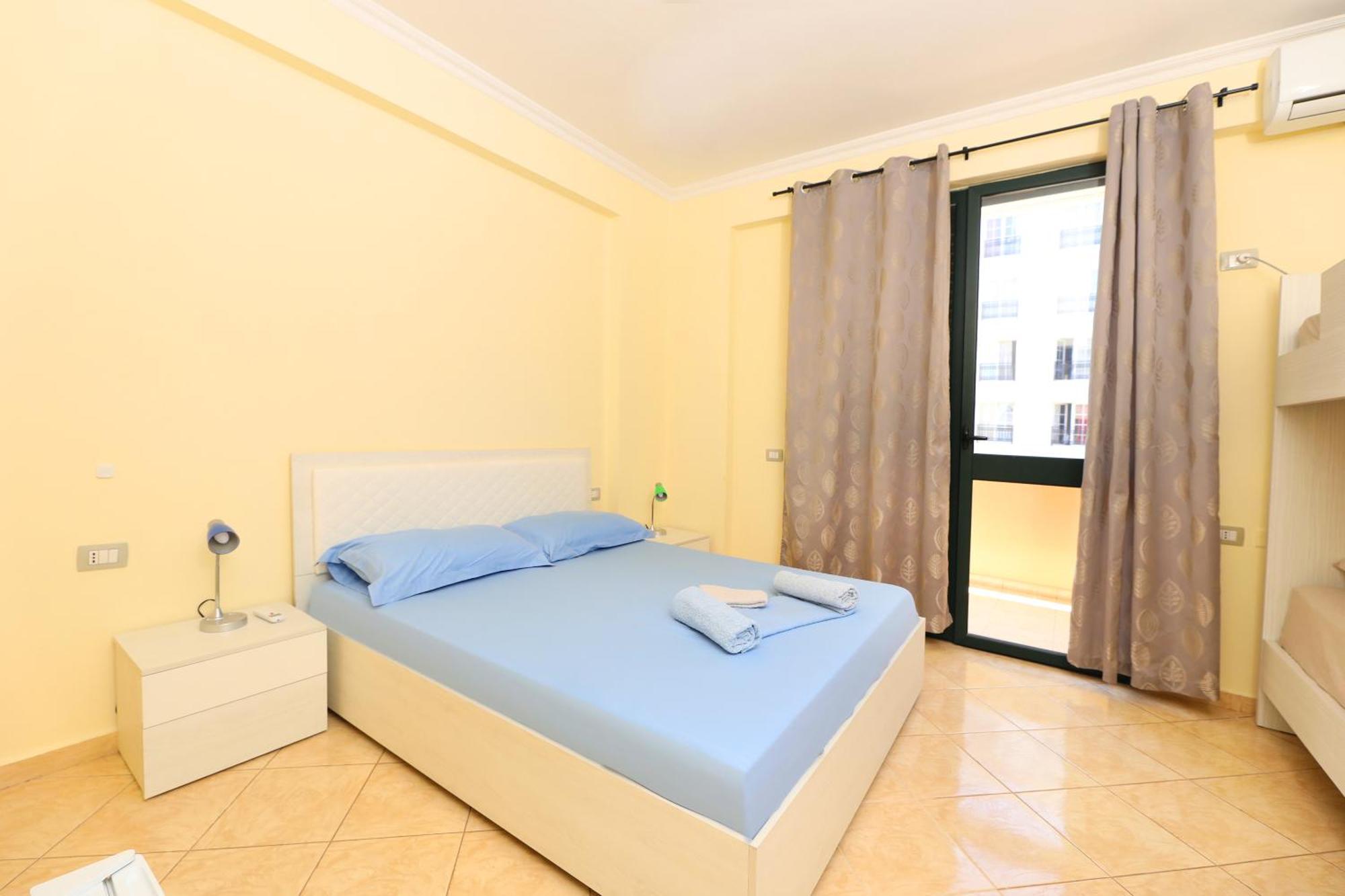 Sunny Side Apartments Влёра Экстерьер фото