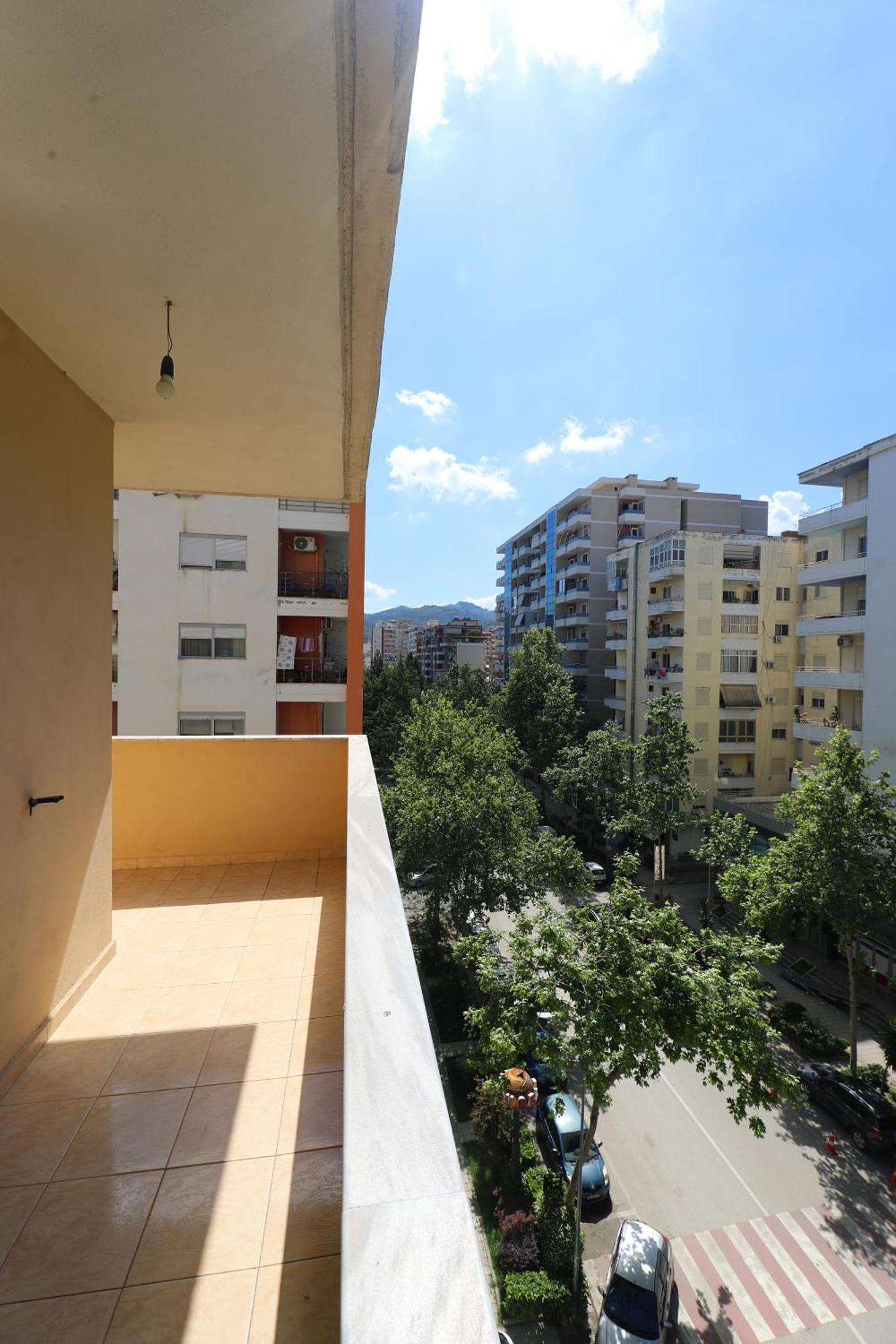 Sunny Side Apartments Влёра Экстерьер фото