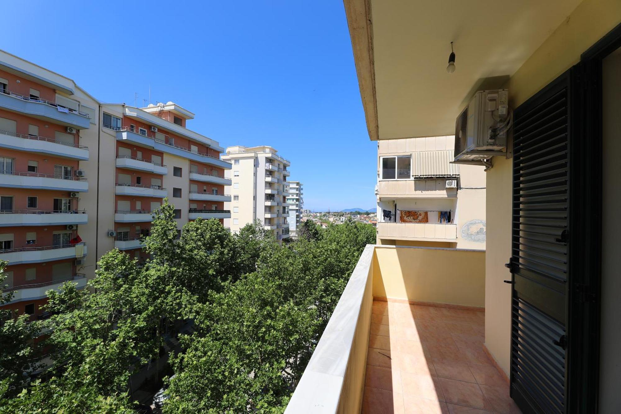 Sunny Side Apartments Влёра Экстерьер фото